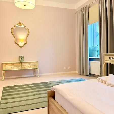 Dictumfactum Niguliste Charm * Tallinn